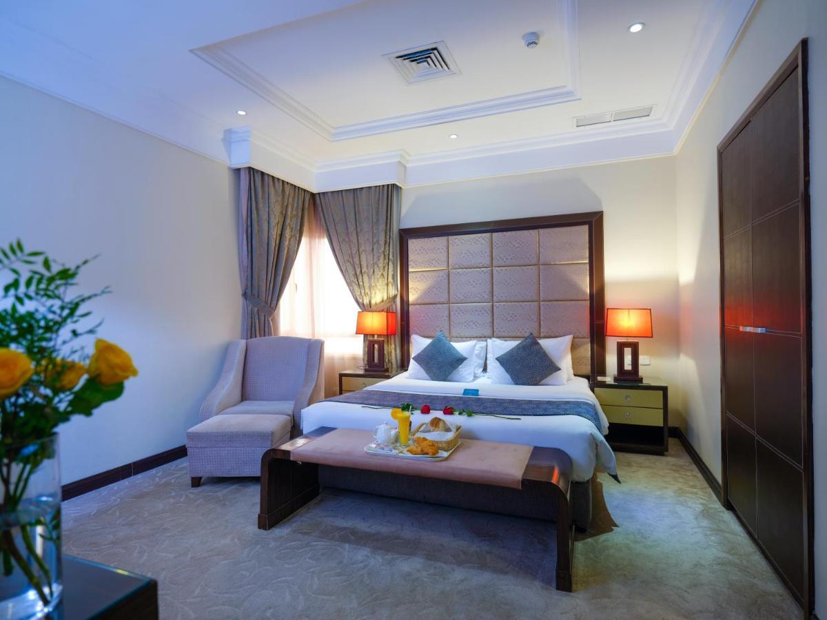 Aparthotel Boudl Kuwait Al Fahahil Kuwait City Exterior foto